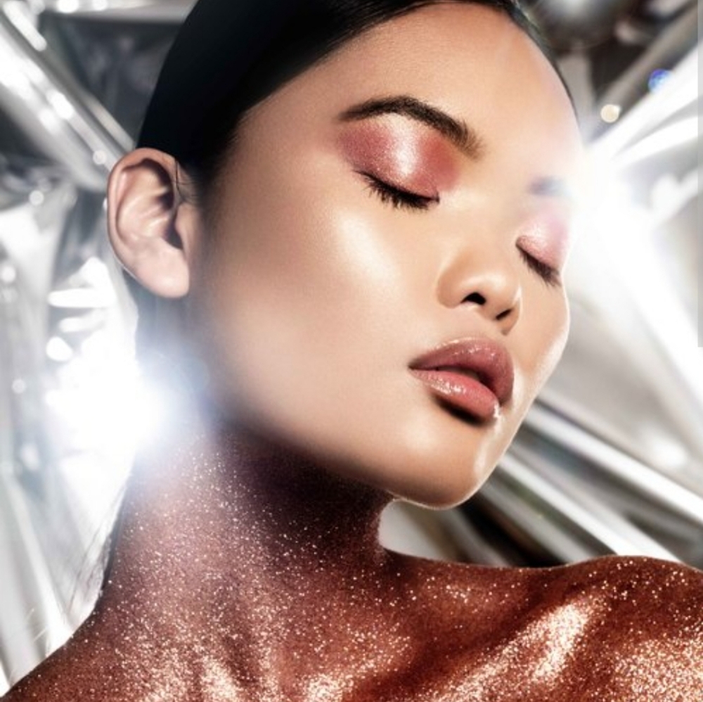 PINK KKW Beauty DISCONTINUED Ultra Light Beams Loose Shadow NWOBox